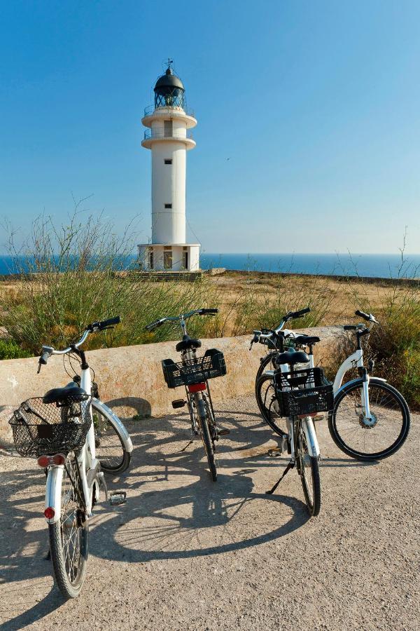 Mar Suites Formentera By Universal Beach Hotels Es Pujols Extérieur photo