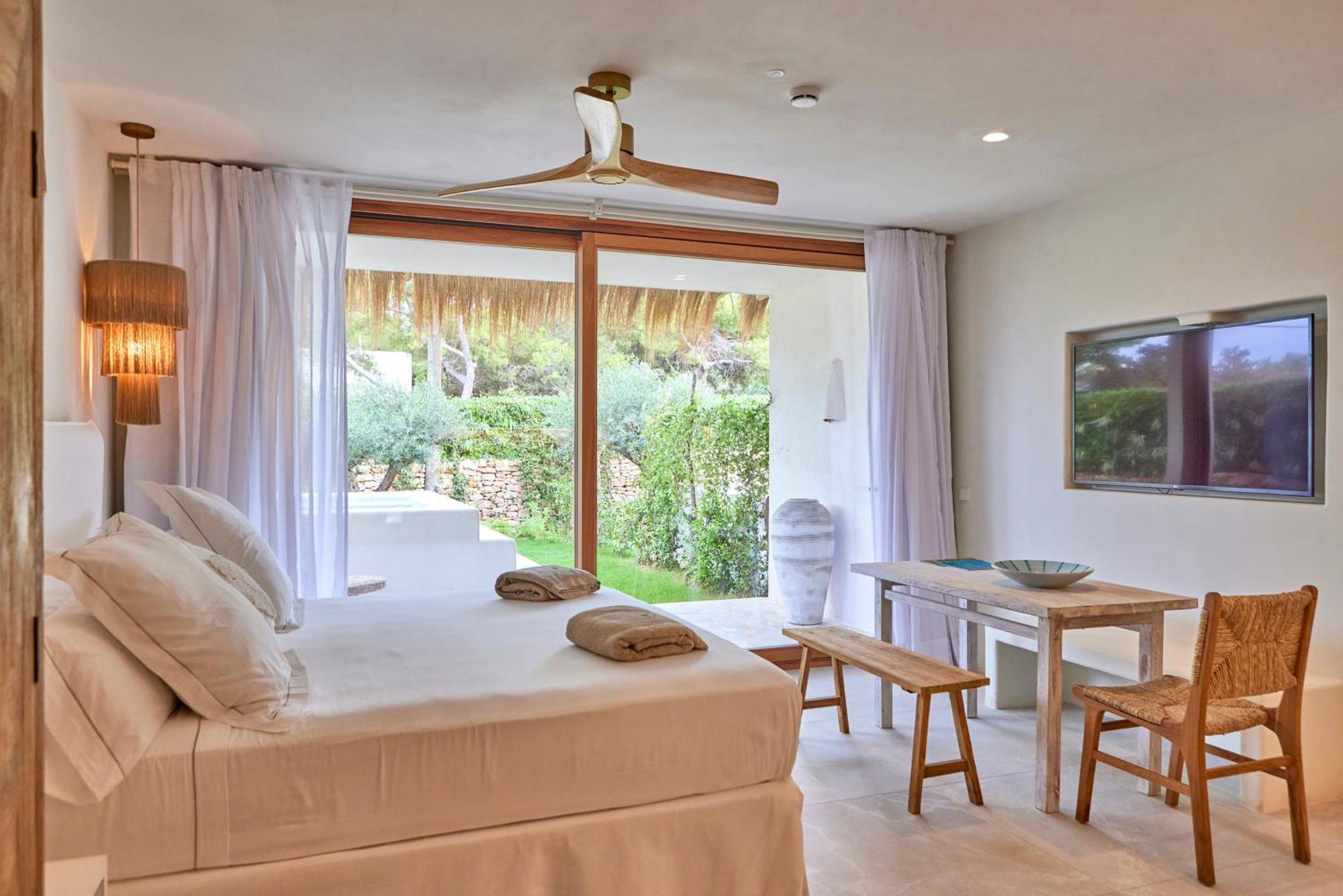 Mar Suites Formentera By Universal Beach Hotels Es Pujols Extérieur photo