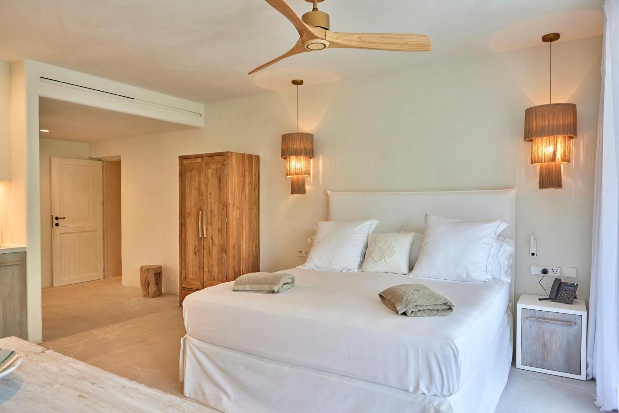 Mar Suites Formentera By Universal Beach Hotels Es Pujols Extérieur photo
