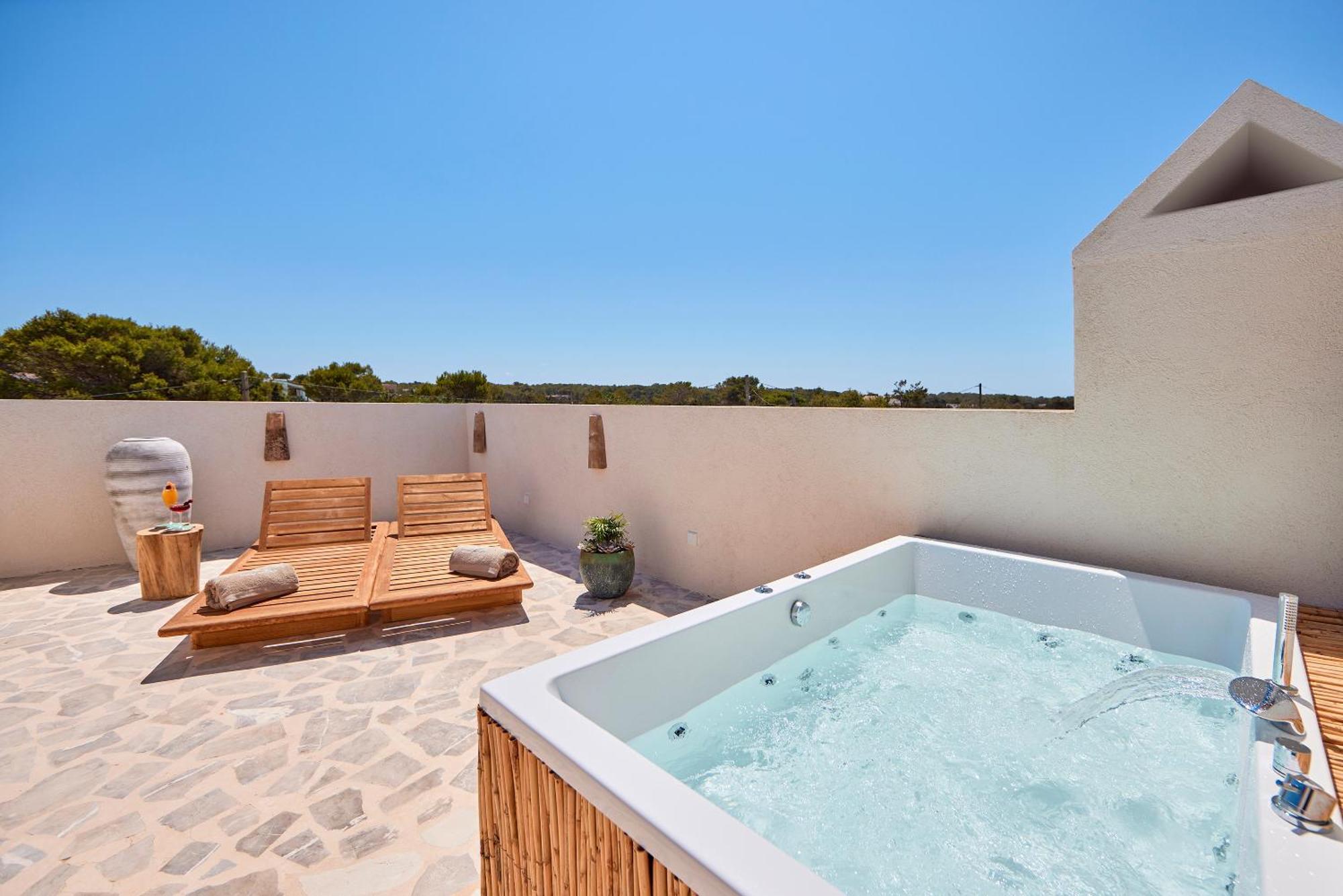 Mar Suites Formentera By Universal Beach Hotels Es Pujols Extérieur photo