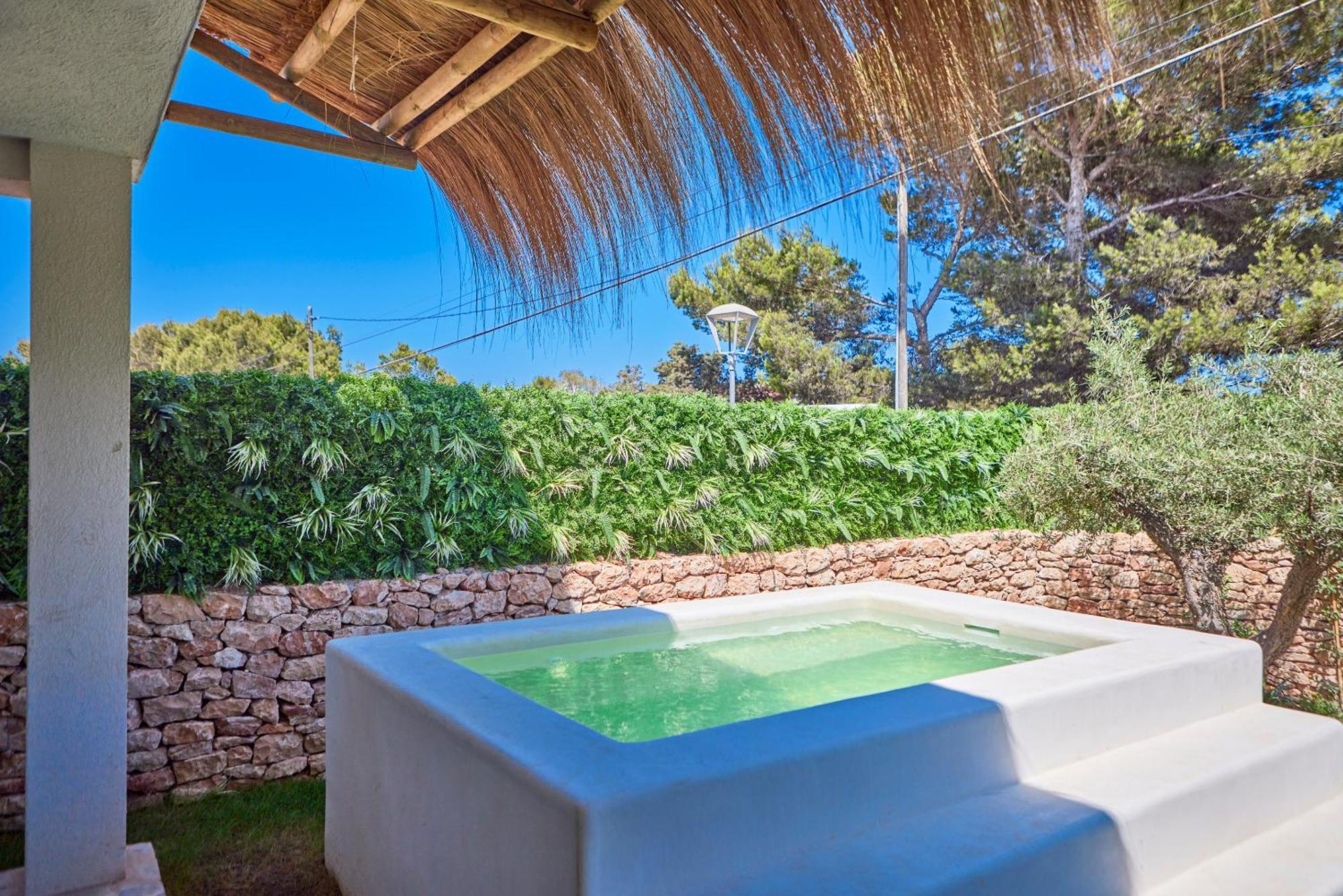 Mar Suites Formentera By Universal Beach Hotels Es Pujols Extérieur photo
