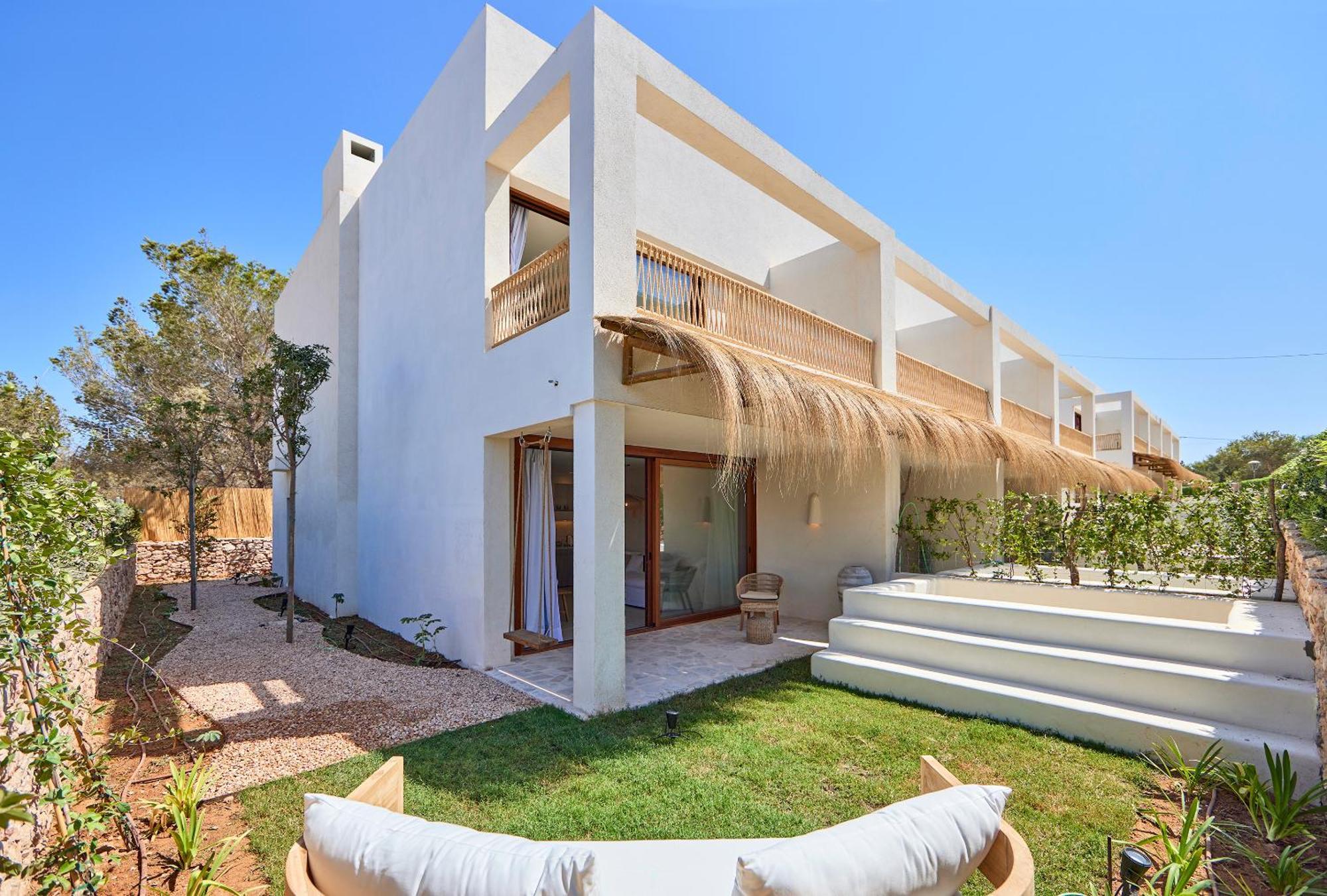 Mar Suites Formentera By Universal Beach Hotels Es Pujols Extérieur photo